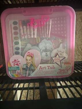 JoJo Siwa Coloring and Activity Art Tub Over 600 Pieces